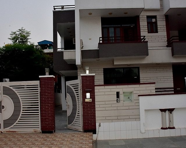 Narender Bhallah SEC-1 Rewari